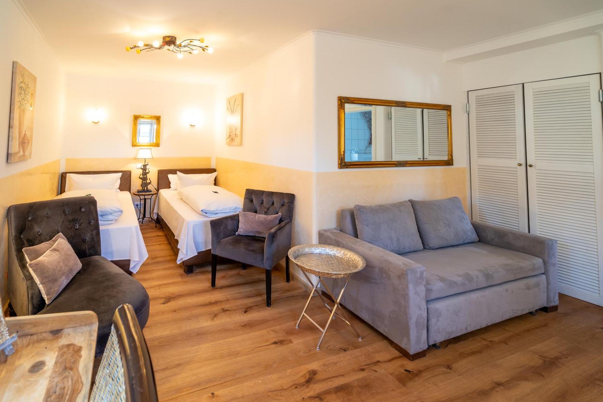 Landhaus Hotel Wolfratshausen Zewnętrze zdjęcie