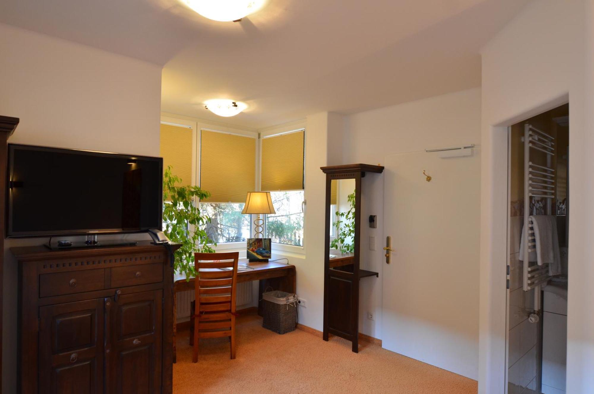 Landhaus Hotel Wolfratshausen Zewnętrze zdjęcie